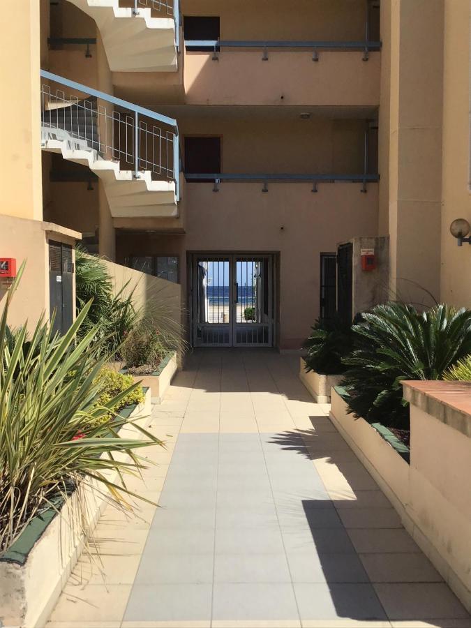 Studio 207-Front De Mer Parking Prive Cavalaire-sur-Mer Exteriör bild